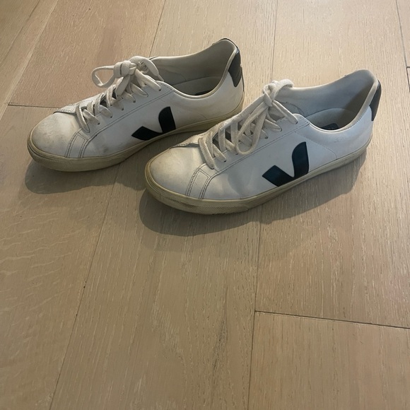 Veja campos shoe. White and black - Picture 4 of 7